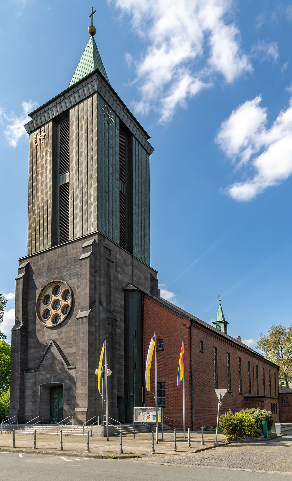 Vorderansicht | Dienstag, 3. Mai 2022